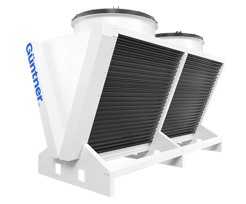 Unidad de enfriamiento industrial blanca con dos ventiladores circulares en la parte superior y paneles de radiador inclinados.